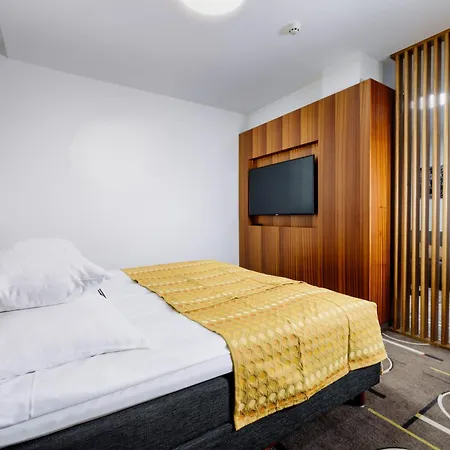 Hotel Hestia Kentmanni 4*