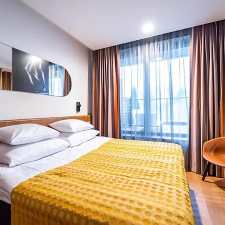 Hestia Kentmanni Tallin